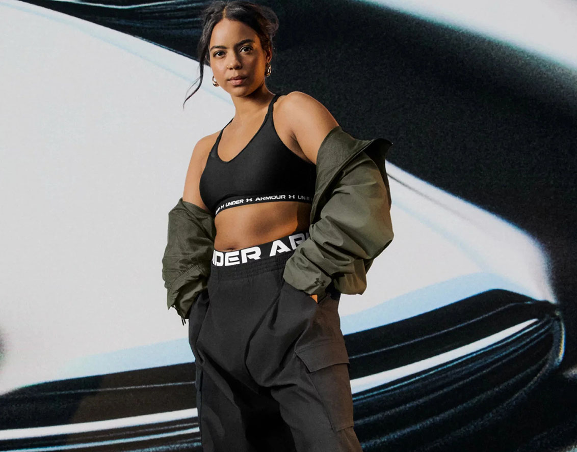 Between Wind and Sunshine: My Spring Experience with Women’s Sports Jackets